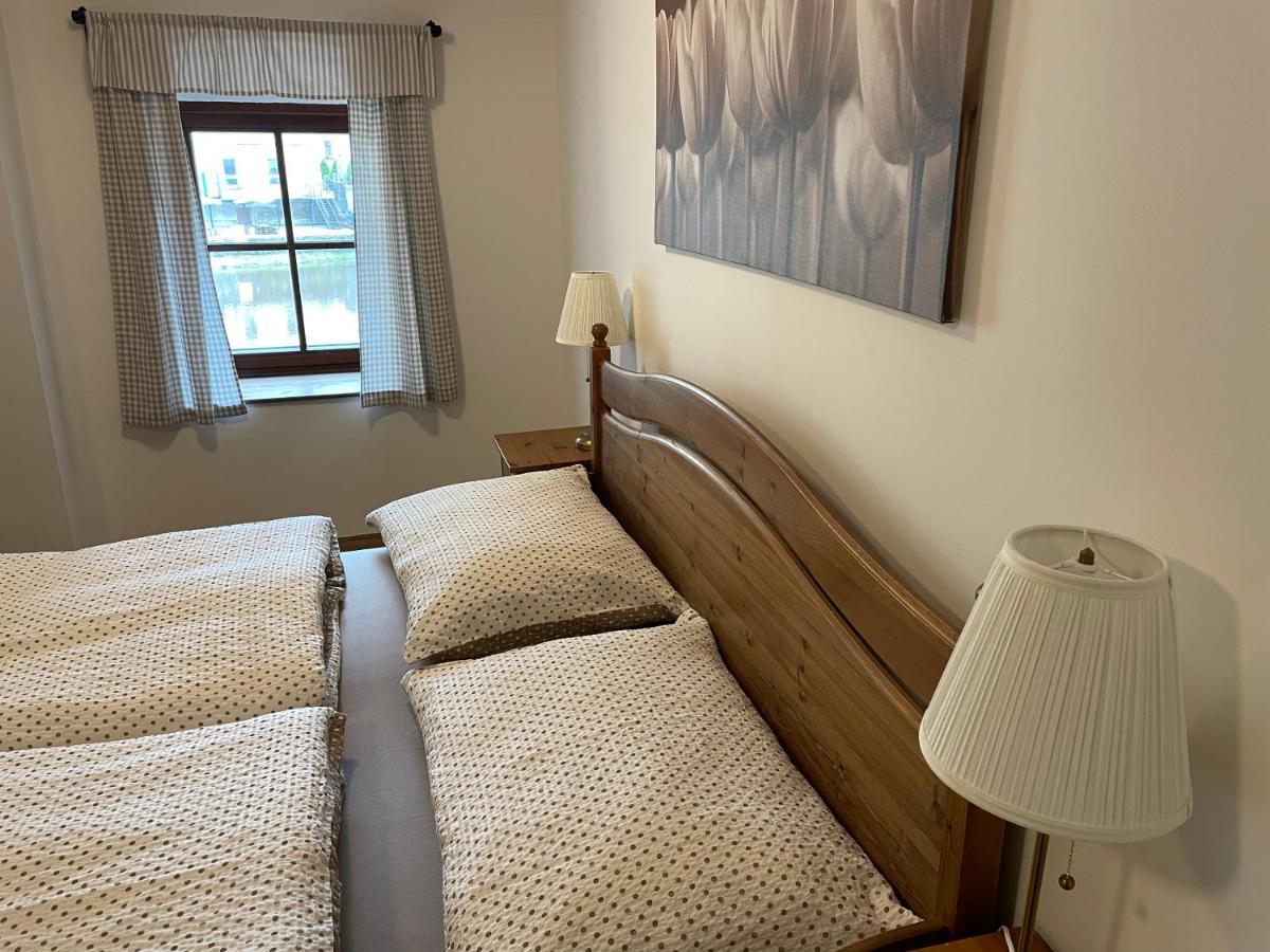 Apartmany Rozmberk โรเช็มเบิร์ก นาด วัลตาวูว์ ภายนอก รูปภาพ