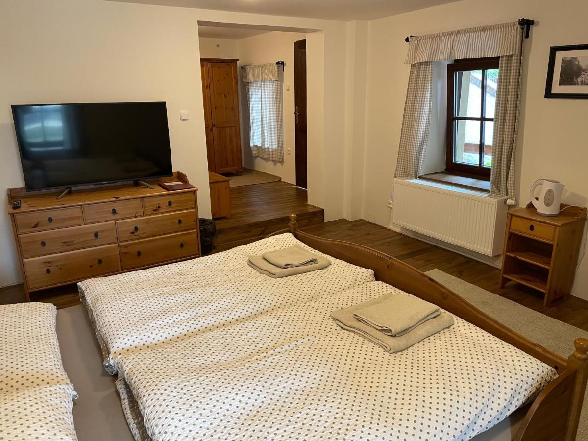 Apartmany Rozmberk โรเช็มเบิร์ก นาด วัลตาวูว์ ภายนอก รูปภาพ