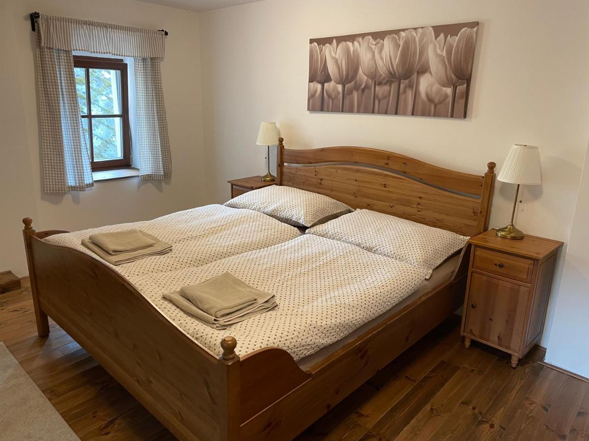 Apartmany Rozmberk โรเช็มเบิร์ก นาด วัลตาวูว์ ภายนอก รูปภาพ