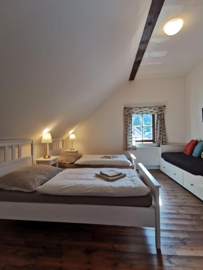 Apartmany Rozmberk โรเช็มเบิร์ก นาด วัลตาวูว์ ภายนอก รูปภาพ